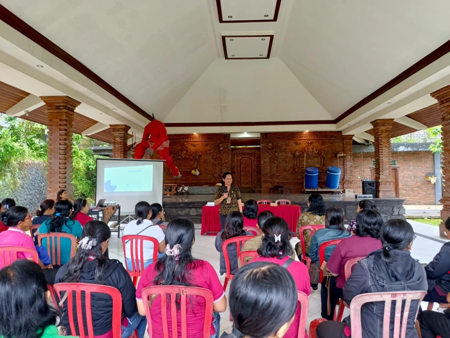 Kegiatan Evaluasi Pelaksanaan Pemberian Makanan Tambahan (PMT) Lokal oleh UPTD Puskesmas Tabanan II pada hari ini, tanggal 19 Februari 2026, bertempat di Balai Banjar Tunjuk Kaja.